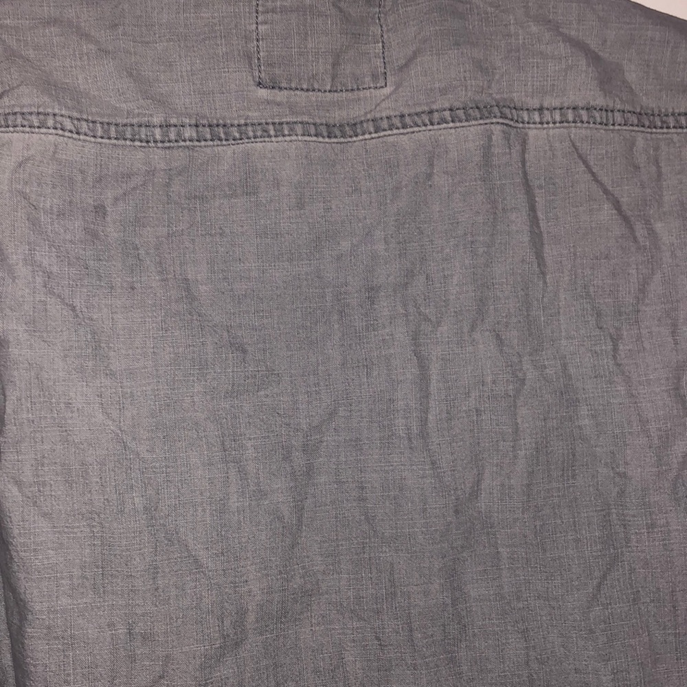 Aeo Light Gray Button Down - image 8